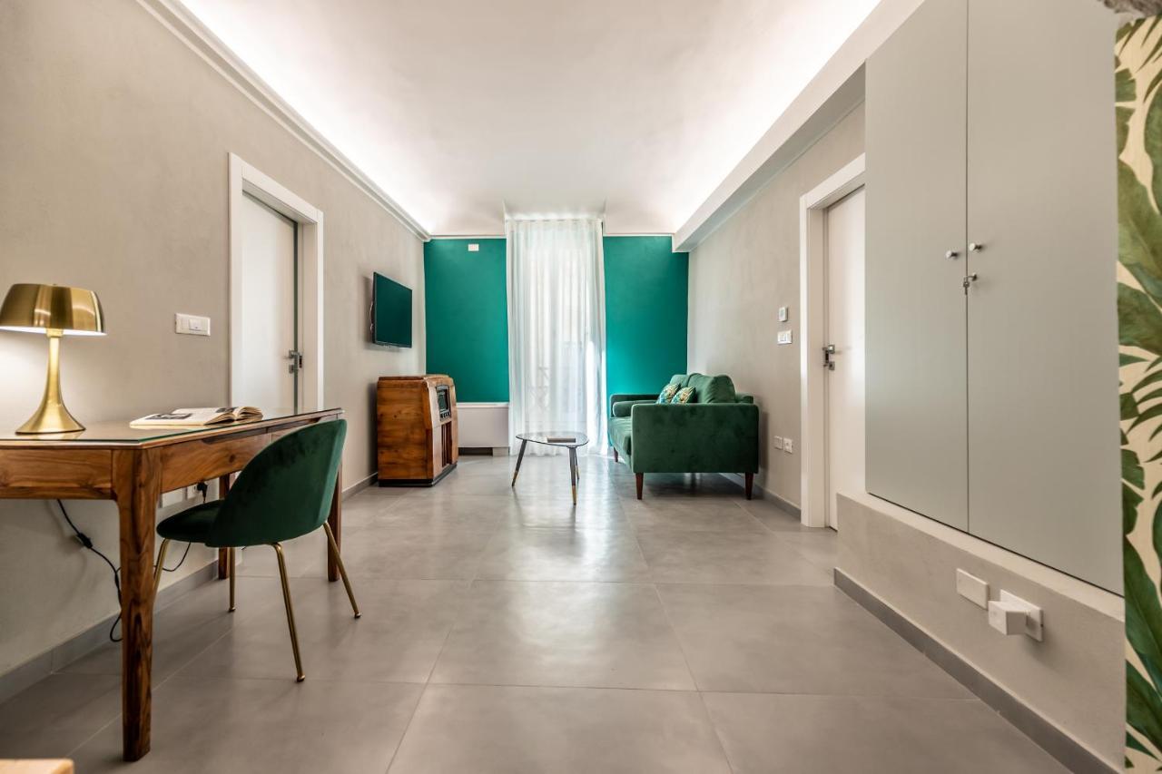 Ortigia'S Queen Syracuse ภายนอก รูปภาพ